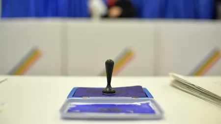 Ordinea candidaților pe buletinul de vot la alegerile PREZIDENȚIALE din mai, decisă de BEC. Cine ocupă prima poziție