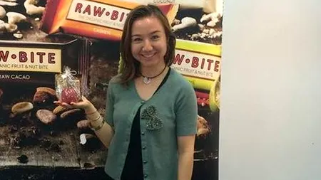 La 29 de ani a investit 15.000 â‚¬ într-o afacere cu produse raw-vegan
