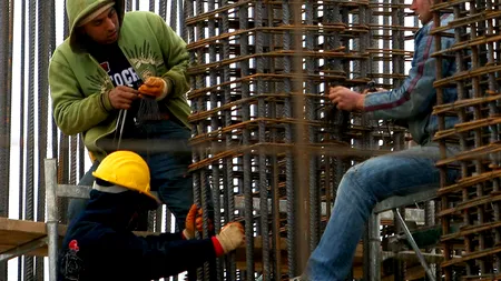 Țările care refuză să își deschidă piața muncii pentru români și bulgari în 2012 vor trebui să trimită Comisiei Europene motivele menținerii restricțiilor până la sfârșitul lui mai