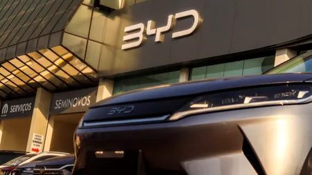 BYD anunță investiții în România. Gigantul chinez are în plan stații de încărcare ultrarapidă și oportunități pentru companiile locale