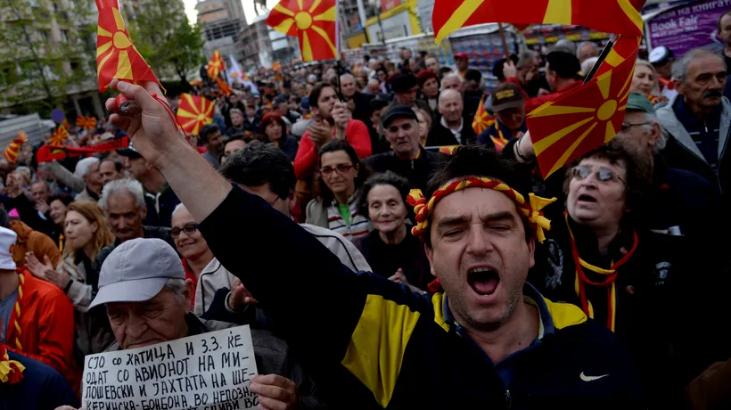 Parlamentul Macedoniei a votat în FAVOAREA schimbării numelui țării
