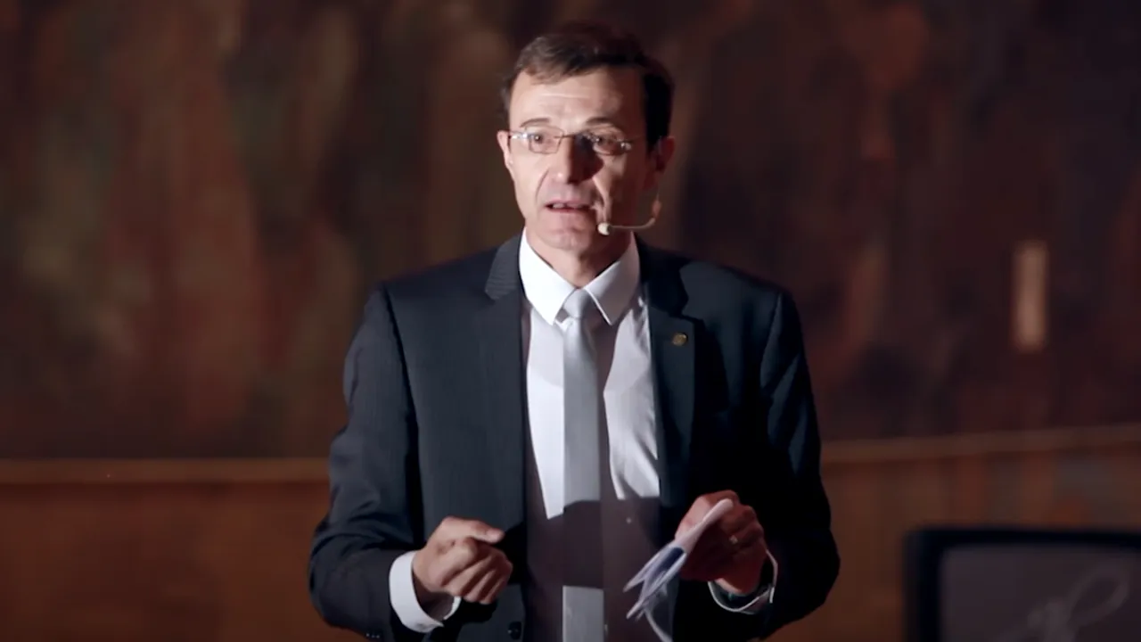 Ioan-Aurel Pop a fost votat pentru a doua oară în funcția de președinte al Academiei Române