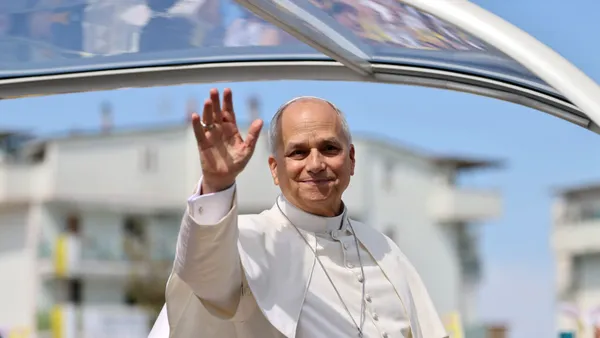 Papa Leon al XIV-lea a împlinit 71 de ani. Primul an de pontificat, dominat de apelurile la pace, reconciliere și apărarea demnității umane în fața AI