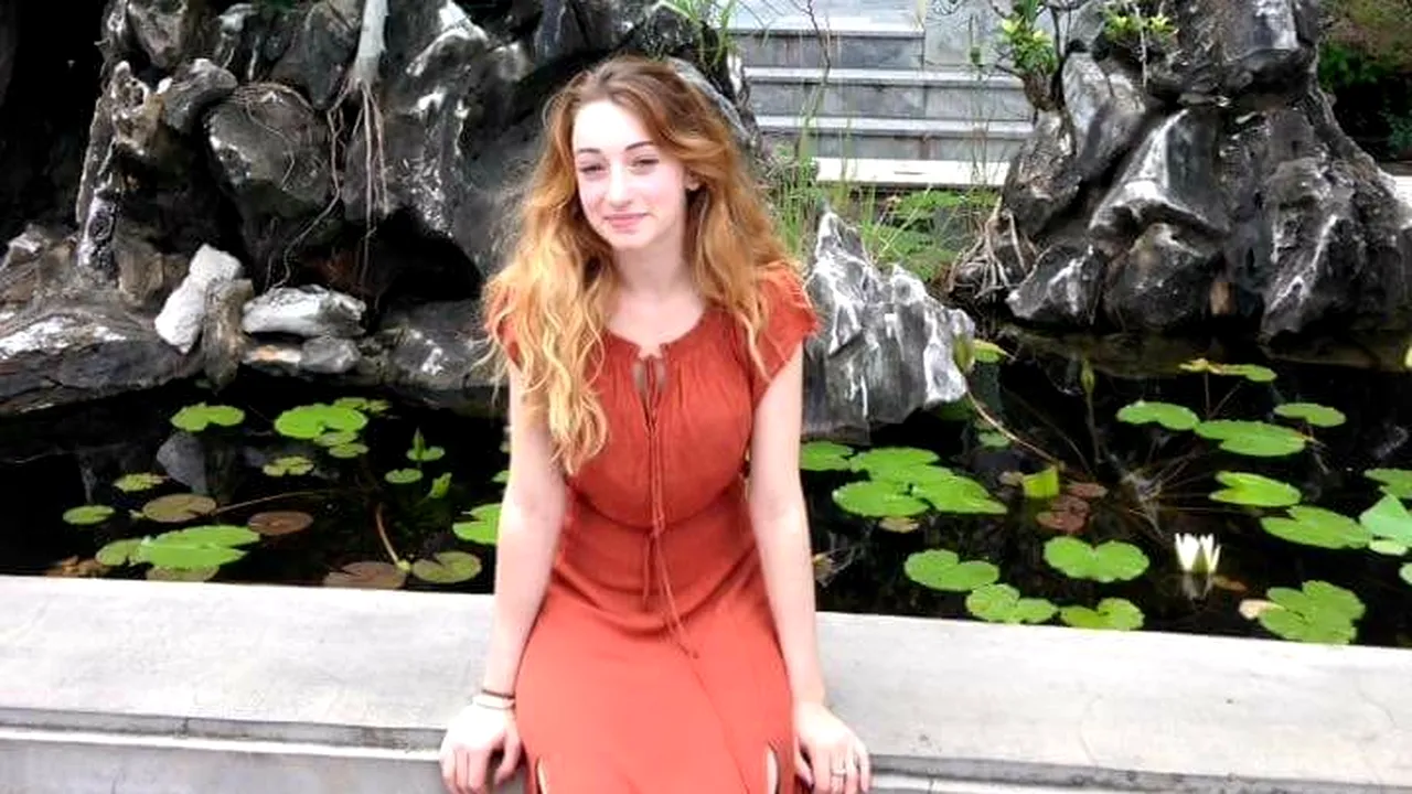 O tânără din Marea Britanie s-a SINUCIS după ce colega ei de apartament i-a luat masca facială