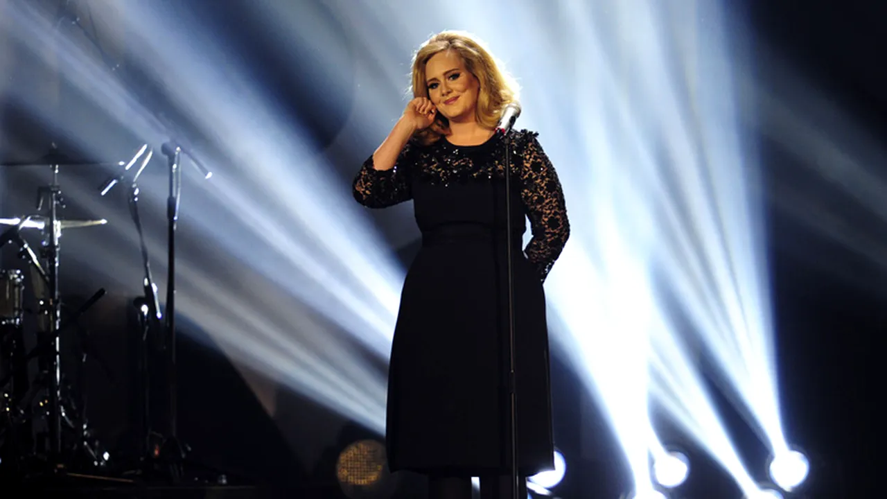 Adele a născut un băiețel