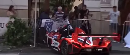 VIDEO. Accident la Campionatul Naţional de Super Rally. Mașina condusă Mihai Leu a scăpat de sub control și a rănit uşor doi copii