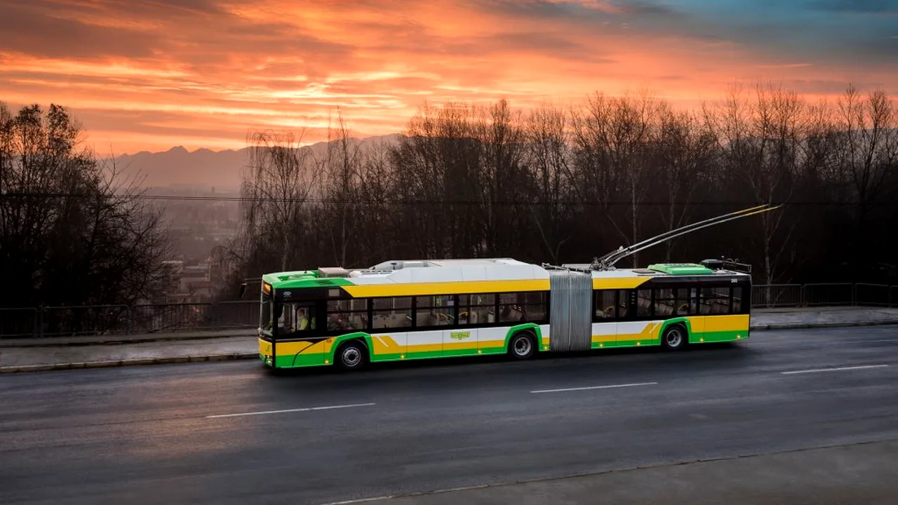 Achiziție. Brașovenii vor avea anul acesta 25 de noi troleibuze electrice, cu multiple opțiuni „smart”