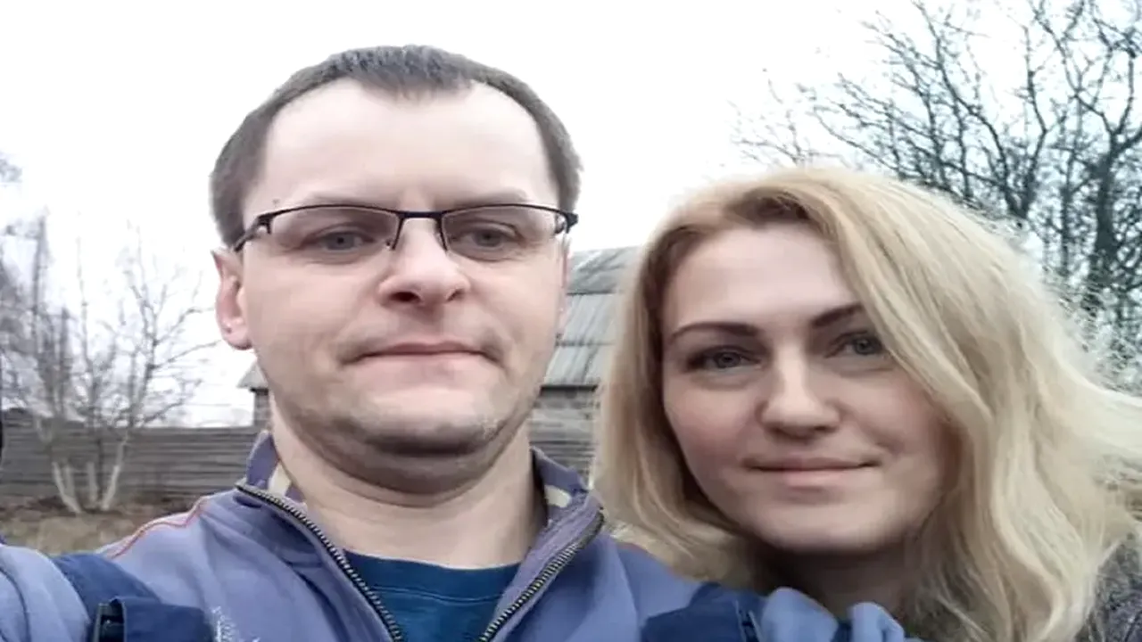 FOTO| „Iertați-mă că nu am fost în stare să vă apăr!”. Povestea tragică a ucraineanului care și-a recunoscut soția și copiii uciși de obuzele rușilor, pe coperta unui ziar