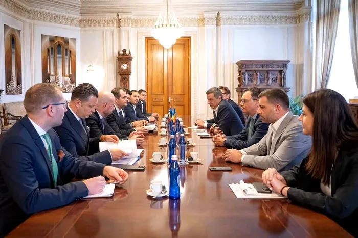 Grindeanu s-a întâlnit cu premierul Republicii Moldova. Ce a discutat liderul PSD cu Vasile Tofan, după prima vizită în România