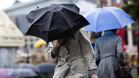 Ploi, ninsori și vânt puternic în acest weekend. Atenționarea meteorologilor