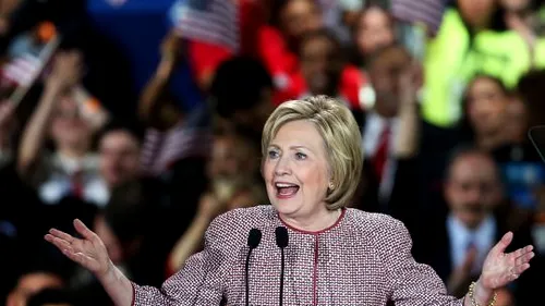 Mesajul primit de Hillary Clinton de la cea mai bătrână susținătoare a sa. Ce i-a transmis femeia de 103 ani