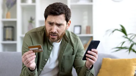 Un bărbat a căzut în plasa unor ESCROCI care l-au păcălit să facă un transfer pentru a cumpăra criptomonede și a pierdut o sumă de 15.000 de lei