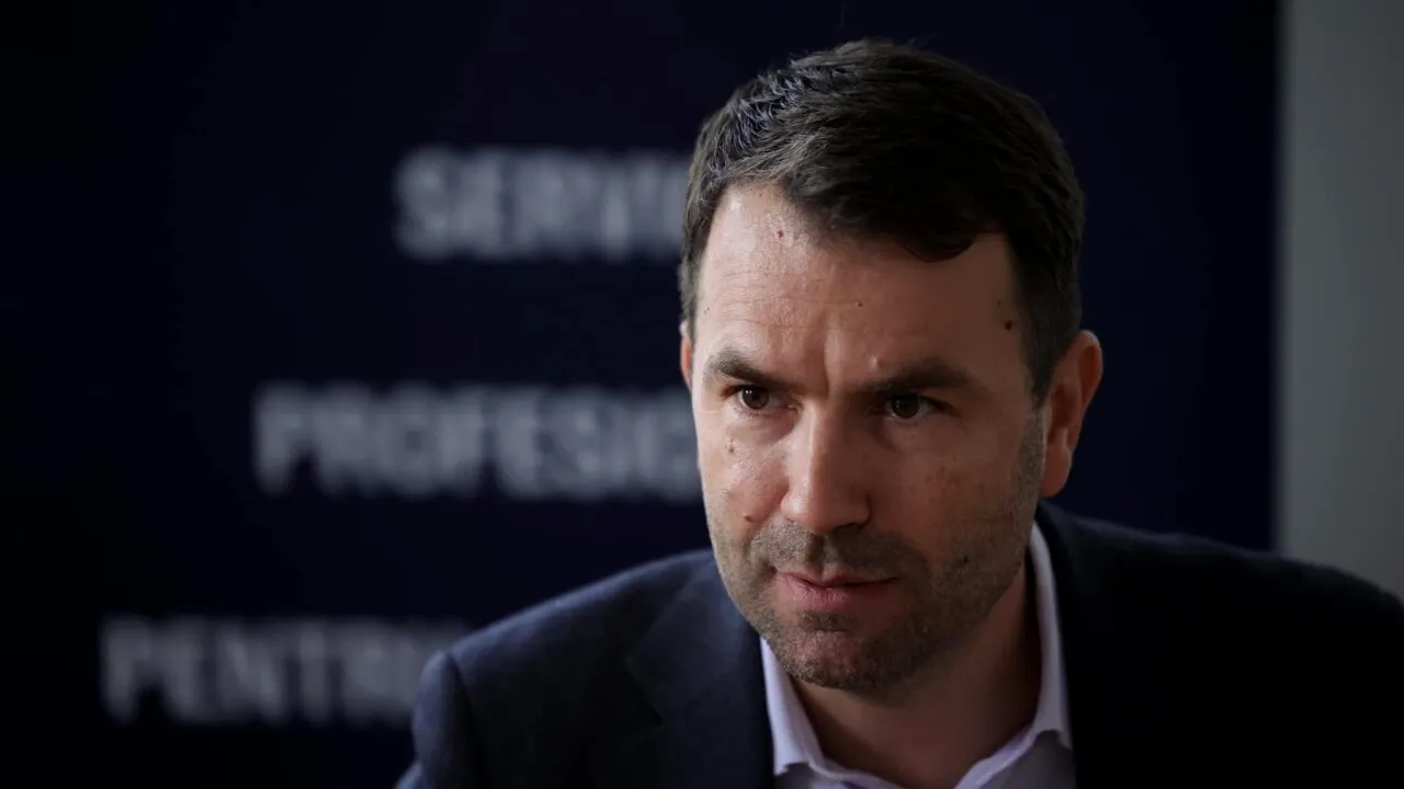 După ce s-a pozat cu Nicușor, Drulă și-a anunțat intenția de a CANDIDA la Primăria Capitalei. Reacții ironice din partea liberalilor:„Subtil. Succes!”