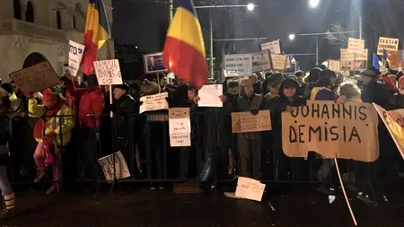 Proteste la Guvern, la Cotroceni și în țară. Manifestanții susțin că nu l-au văzut pe Iordache în Piața Victoriei