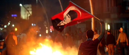 Poliția turcă dispersează în mod violent o manifestație la Ankara