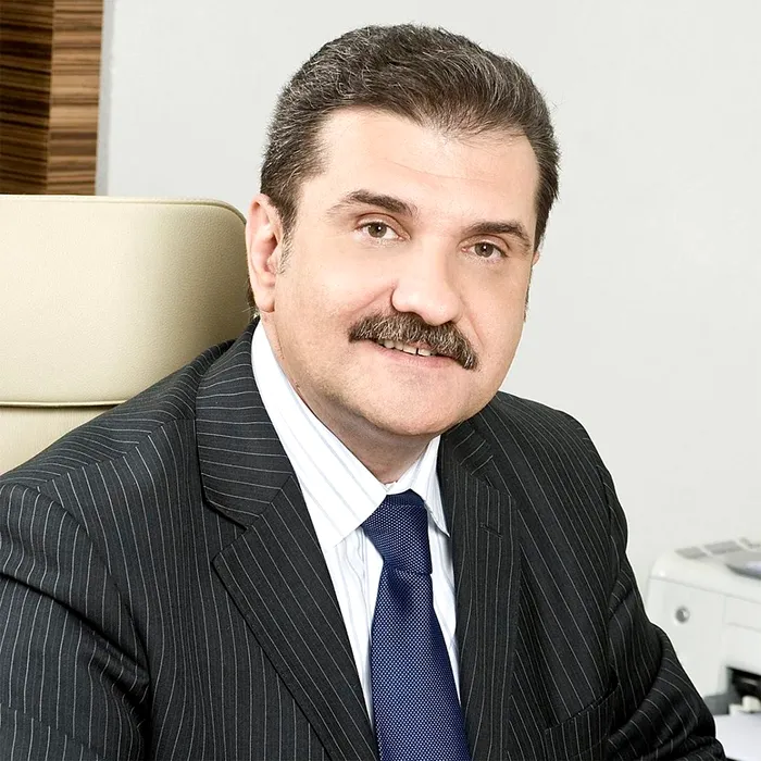 Îl mai știi pe Radu Coșarcă? Ce s-a ales de fostul știrist de la TVR și Antena 1, la 20 de ani de când a plecat din televiziune