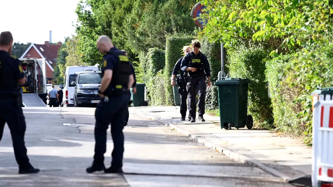 Alertă de securitate la Copenhaga după ce o dronă suspectă a fost găsită lângă casa ministrului Apărării. Au fost trimise echipe de geniști