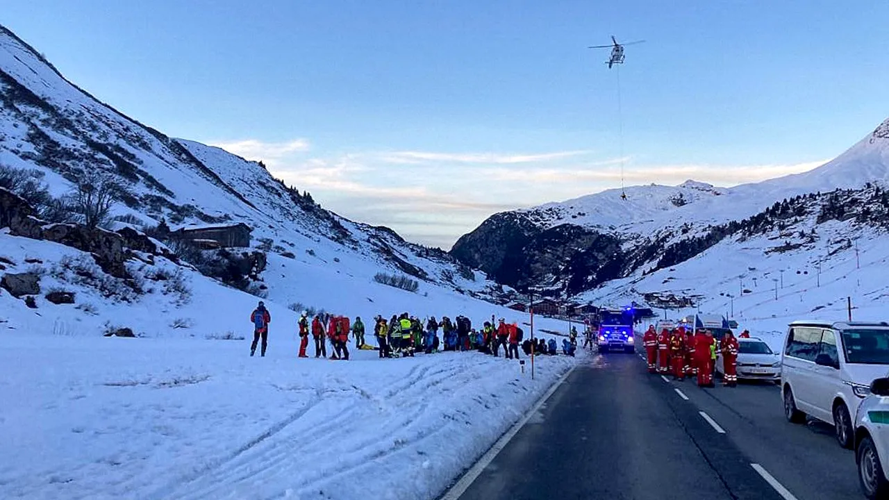 Au fost găsite persoanele dispărute în urma avalanșei din Austria. Patru oameni au avut nevoie de îngrijiri medicale