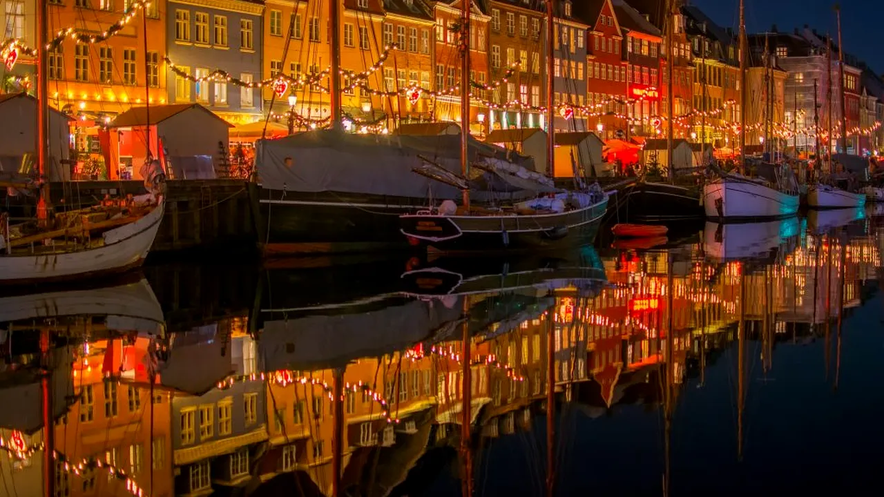 Media: Danemarca restricţionează călătoriile din toate ţările