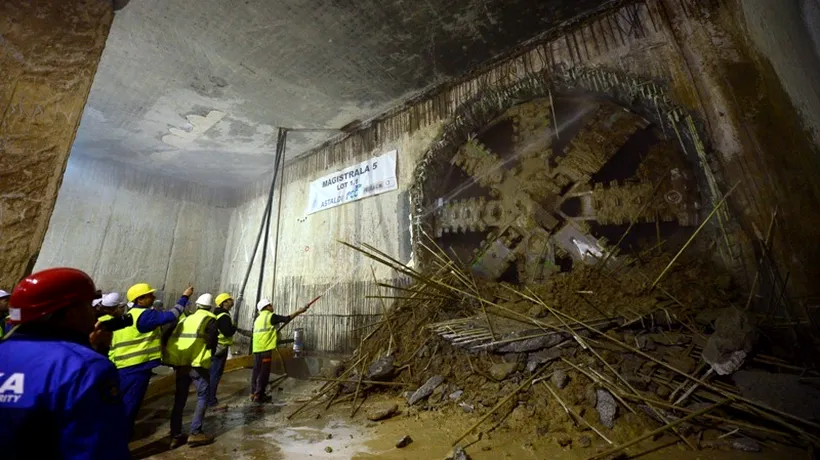 Tunelul de metrou dintre stațiile Academia Militară și Orizont, finalizat pe firul doi. Când încep lucrările către stația Favorit
