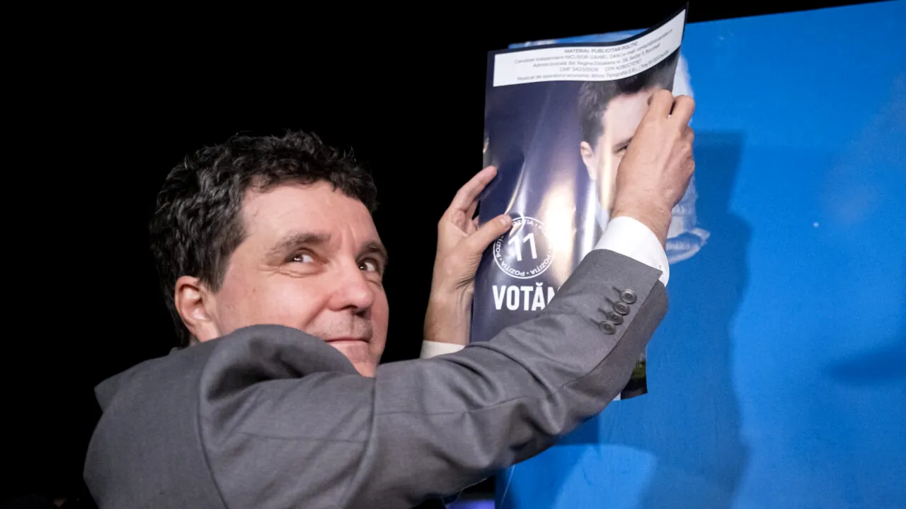 Toni Neacșu: Nicușor Dan dărâmă retorica bizonilor propagandiști atunci când răspunde corect că cei 4 judecători CCR aveau legea de partea lor