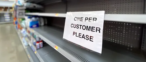 Omicron golește rafturile supermarketurilor din Statele Unite. Cum este afectat lanțul de aprovizionare