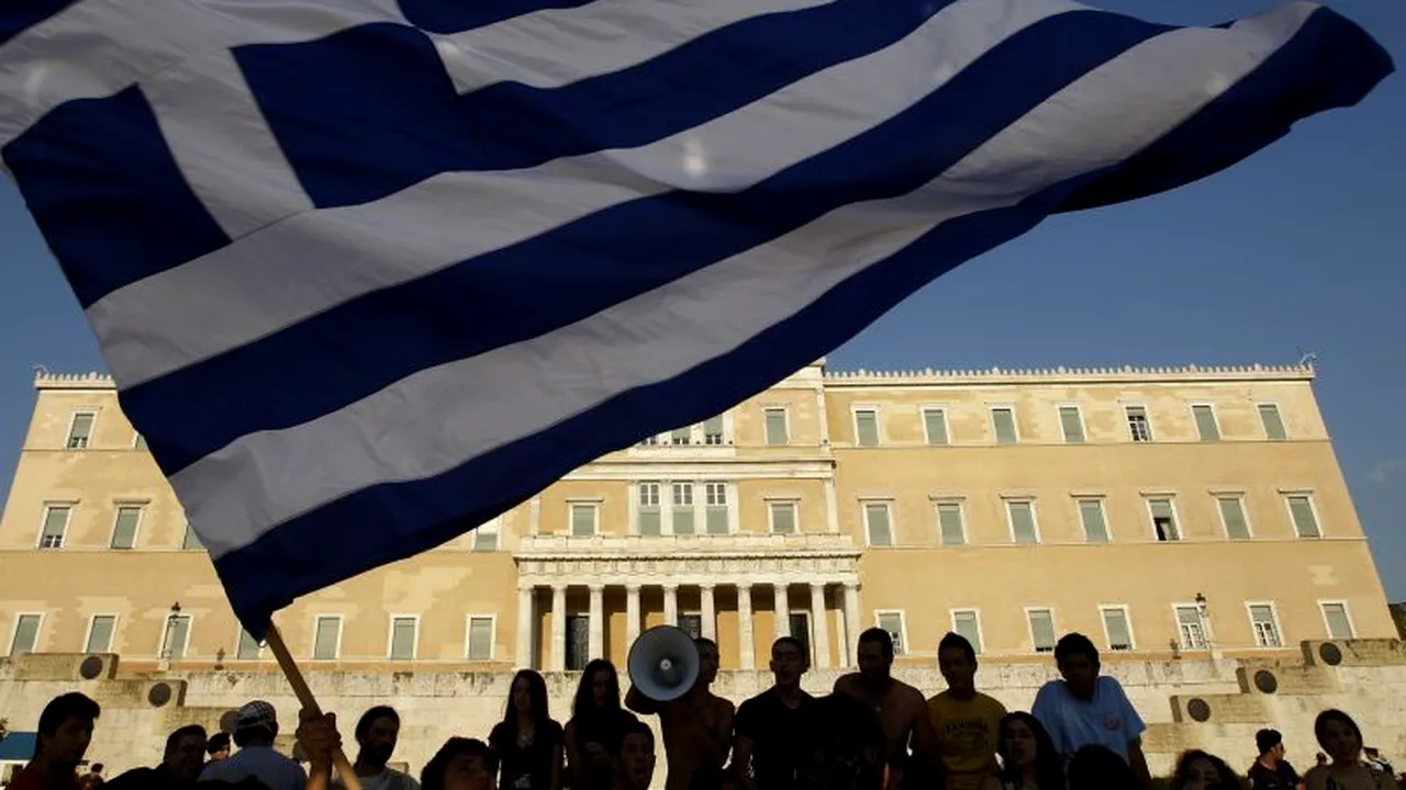Liderii coaliției guvernamentale din Grecia s-au pus de acord în privința reducerilor bugetare. 