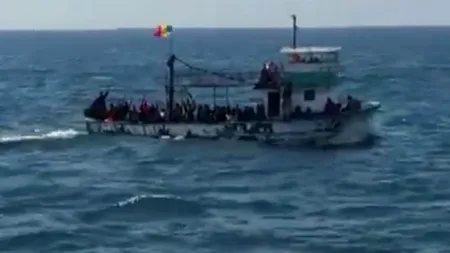 Noua rută a imigranților spre Europa. Două ambarcațiuni, cu 220 de refugiați la bord, interceptate de Garda de Coastă din România