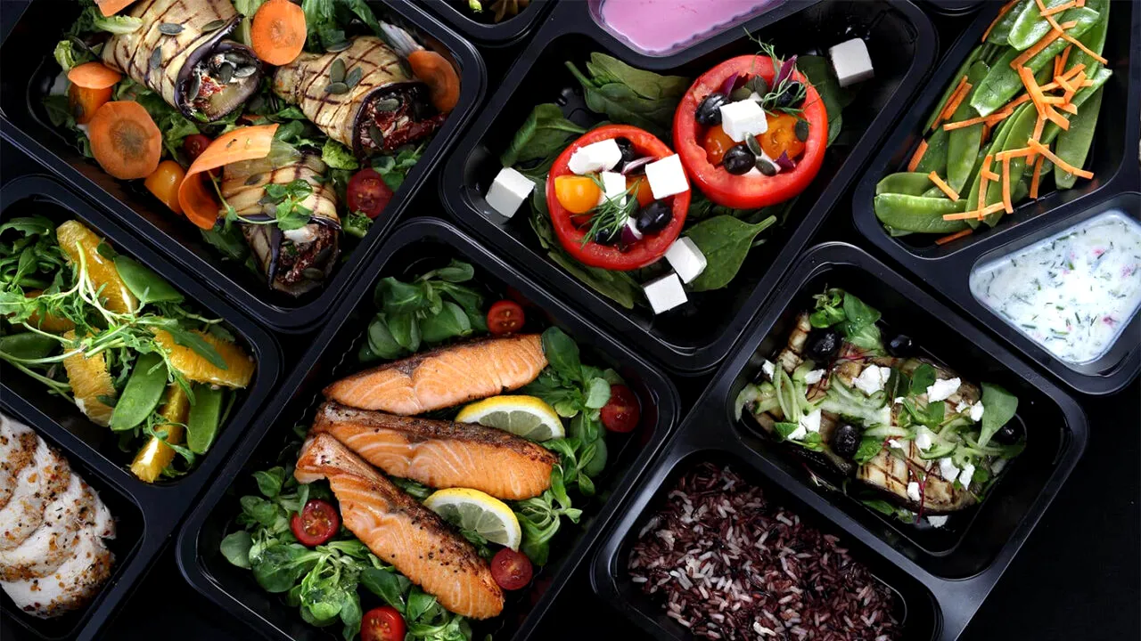 Te-ai îngrășat de Paște? Cum să dai jos 5 kilograme într-o săptămână, cu 3 mese pe zi