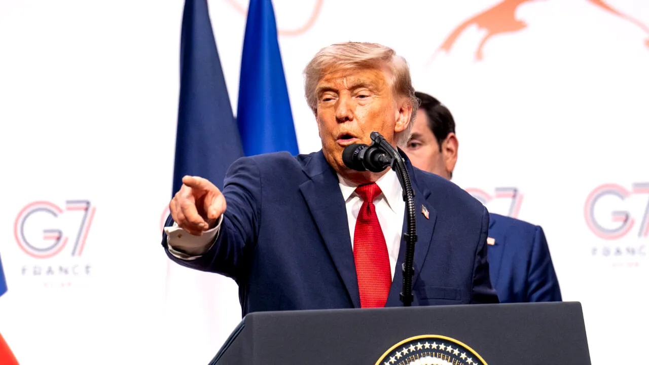 Trump neagă că SUA au rămas fără muniție și amenință cu închisoarea pe cei care au divulgat informațiile
