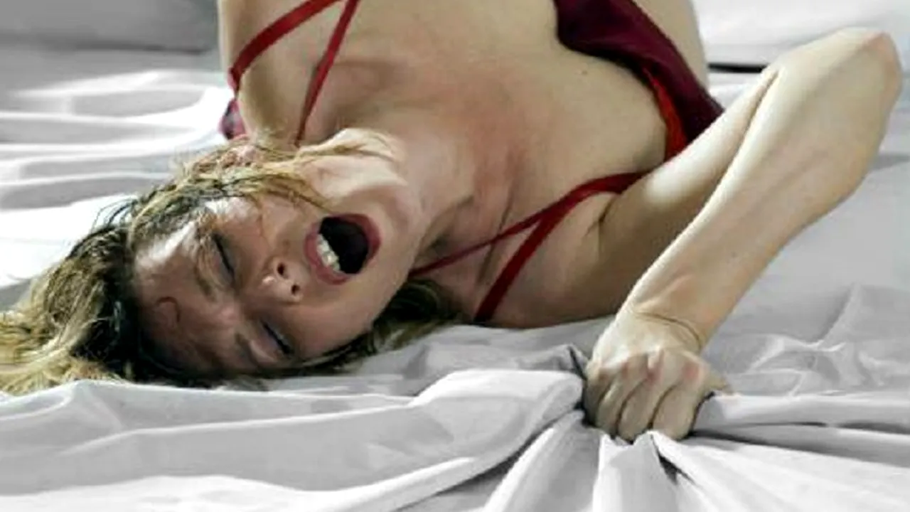 Francezii, obligați să dea 1500 de euro dacă sunt prinși întreținând relații sexuale cu o prostituată. Multe prostituate sunt din România și Bulgaria