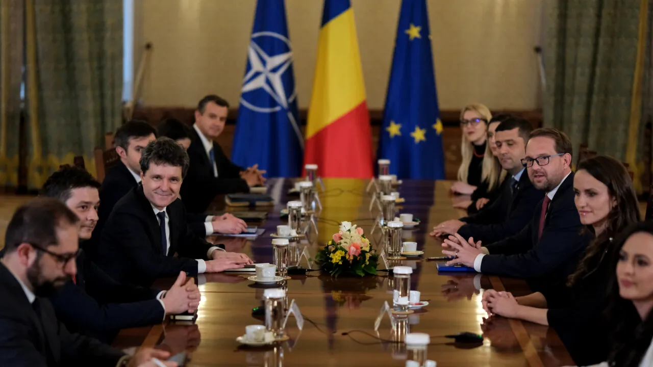 Consultări la Cotroceni: Nicușor Dan a început negocierile cu partidele. Ce a discutat Fritz cu șeful statului. Urmează Grindeanu
