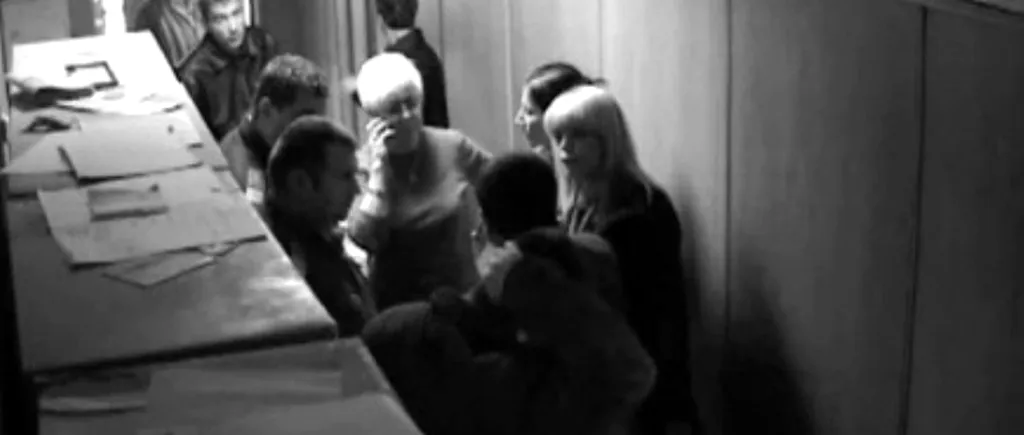 VIDEO. Fiul deputatului Pâslaru s-a ales cu plângere pentru ultraj după îmbrânceala din tribunal cu o directoare ANI
