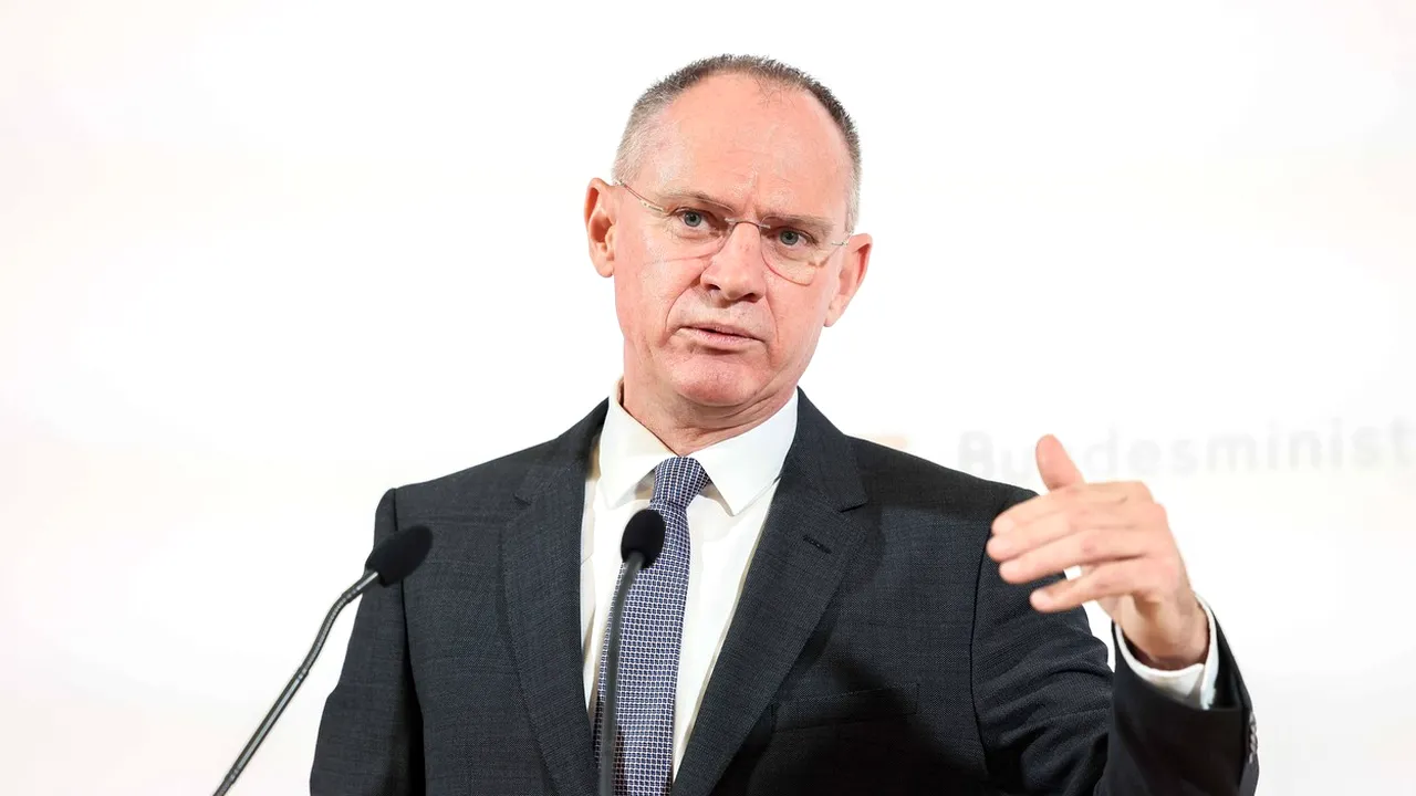 Ministrul austriac de Interne, Gerhard Karner, vine miercuri în România / Motivul vizitei - surse guvernamentale