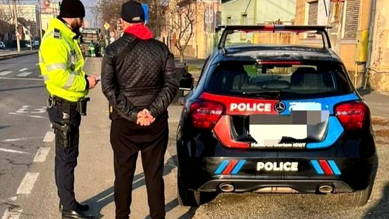 Cât costă să mâzgălești mașina cu inscripția POLICE în România