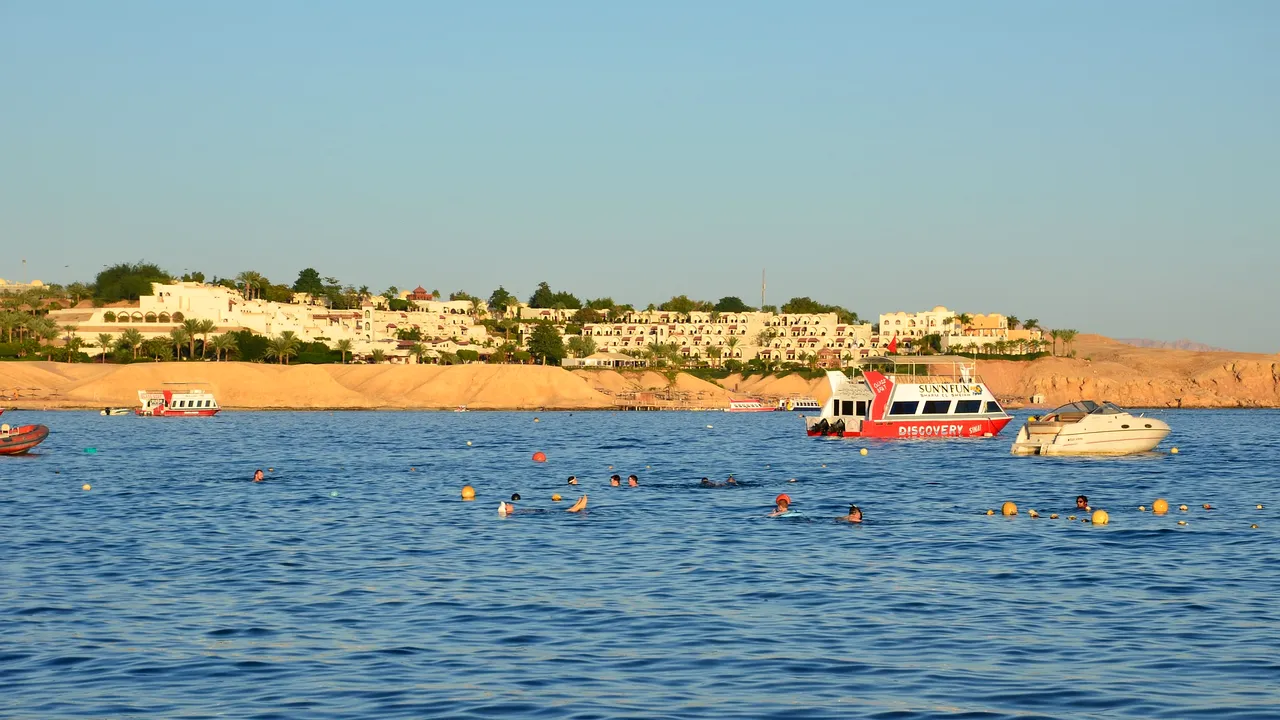 Unele dintre cele mai populare stațiuni riscă să se transforme în orașe fantomă. 