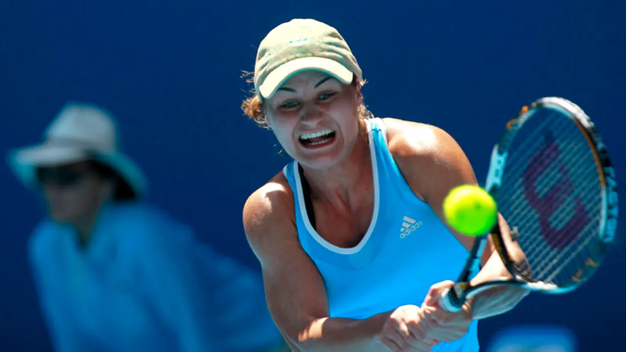 Monica Niculescu a învins-o pe Hantuchova și s-a calificat în finală la Luxemburg
