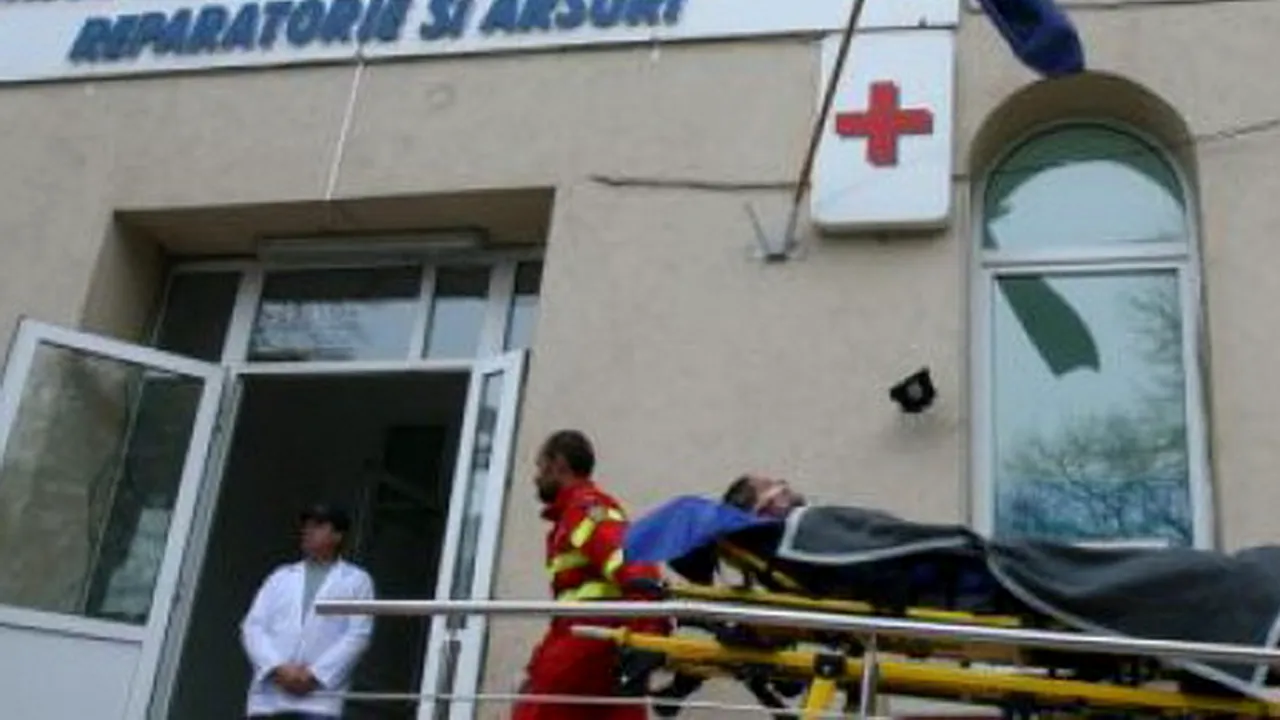 Pilotul elicopterului prăbușit în județul Sibiu a fost operat din nou. Cât de gravă este starea sa