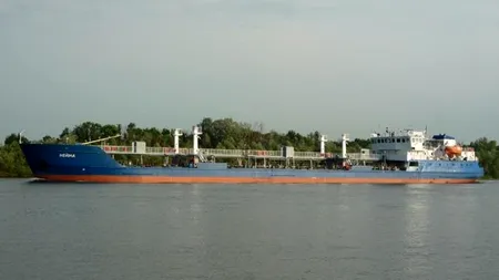 Tensiuni în Marea Neagră, chiar în apropierea granițelor României: Ucraina anunță că a sechestrat un petrolier al Rusiei / Kremlinul face cercetări - FOTO