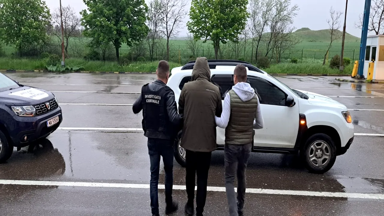 Trei grăniceri ucraineni, ÎNARMAȚI cu mitraliere, au fost descoperiti în Munții Maramureșului. Ce au aflat despre ei colegii lor români
