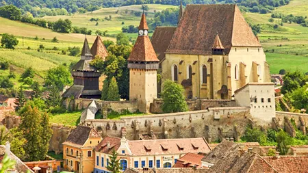 Singura localitate din România cu divorțul interzis de lege. Soții care se certau erau închiși împreună într-o cameră, până se împăcau