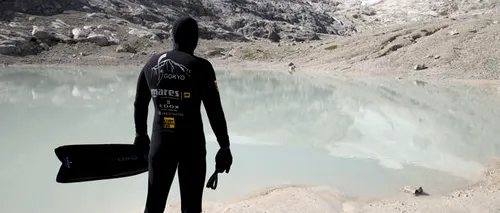 Record mondial: Scufundare într-un lac din Himalaya, la o altitudine de peste 5.000 de metri