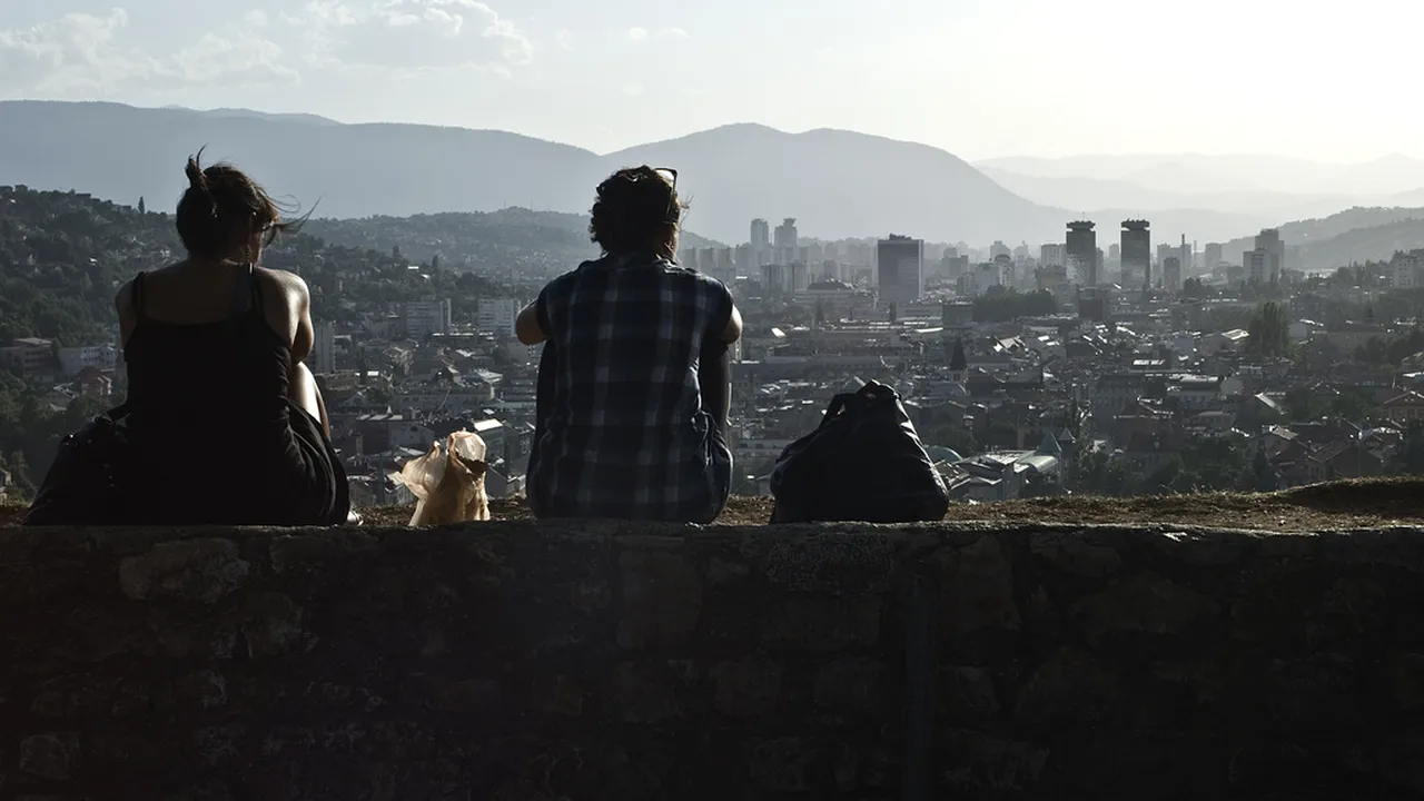 AFP: Alipirea Crimeei la Rusia îi inspiră pe sârbii din Bosnia