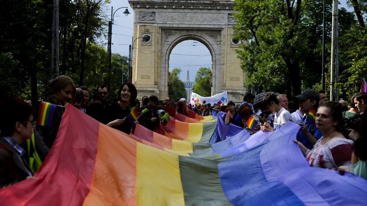 Deputații resping cererea comunității LGBT de a primi gratuit o sală pentru dezbateri