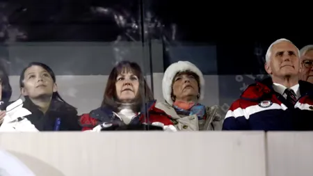 Ce a făcut vicepreședintele SUA Mike Pence când s-a întâlnit cu sora lui Kim Jong-un la ceremonia de deschidere a JO de iarnă