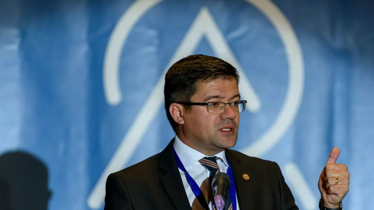 Grindeanu: „Iohannis să încuviințeze cu celeritate cererea de începere a urmăririi penale a lui Alexe”