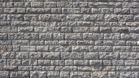 Zid permanent de peste 5 metri, construit de Polonia, la granița cu Belarus, pe o distanță de 60 de kilometri