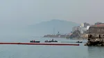 Spania instalează o barieră plutitoare la Ceuta pentru a bloca intrarea migranților. Câte persoane au mai reușit să treacă granița sâmbătă