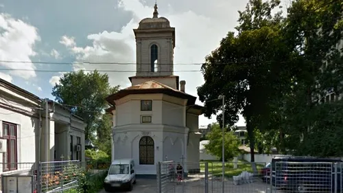 O biserică monument istoric din București, ''renovată'' cu pavaj folosit pentru străzi și trotuare