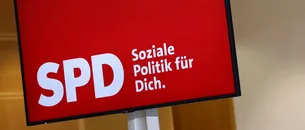 <span style='background-color: #2c4082; color: #fff; ' class='highlight text-uppercase'>VIDEO</span> Olaf Scholz a fost desemnat candidat al SPD la funcția de cancelar al GERMANIEI /„Cetățenii vor decide pe ce drum vom merge”